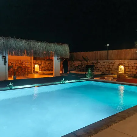 מלון Blanco Çeşme