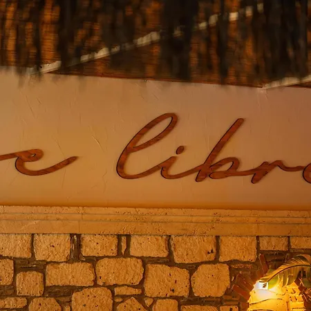 מלון Blanco *